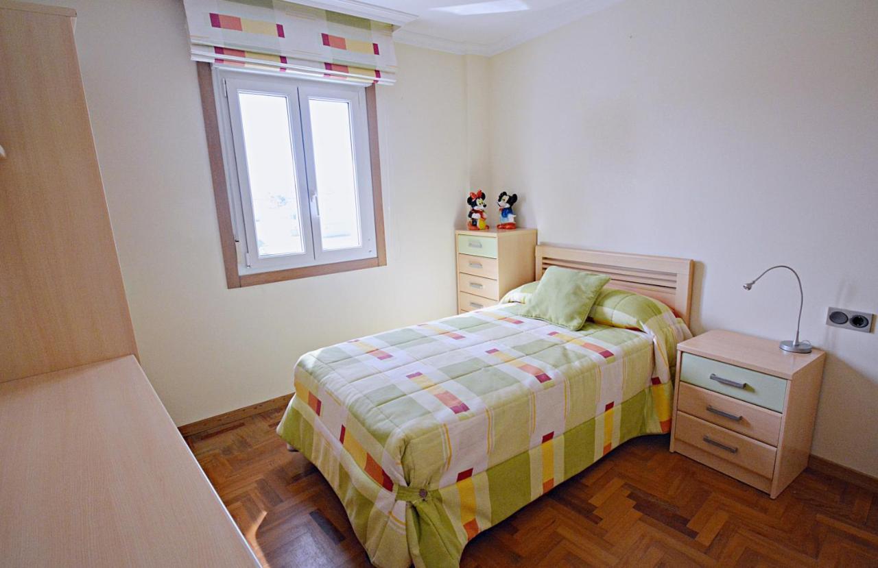 Apartamento De Playa En Villajuan บิลาการ์เซีย เด อาโรว์ซา ภายนอก รูปภาพ