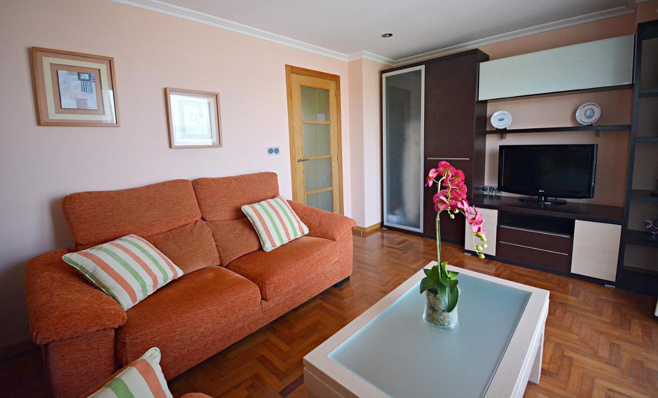 Apartamento De Playa En Villajuan บิลาการ์เซีย เด อาโรว์ซา ภายนอก รูปภาพ
